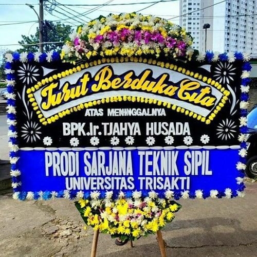 Papan Bunga Turut Berduka Cita