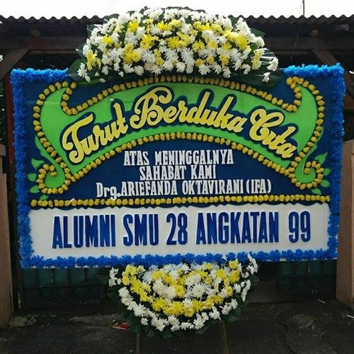 Papan Bunga Turut Berduka Cita