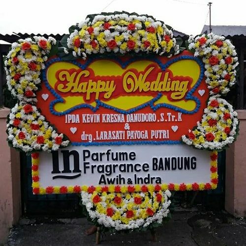 Papan Bunga Wedding